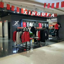 虎門(mén)海迪卡 一站式專業(yè)鞋帽批發(fā)，助力運(yùn)動(dòng)休閑服裝店高效供應(yīng)